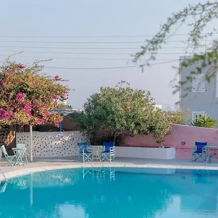Albergue Caveland Karterádos